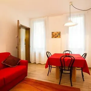 casa-lucatello-nel-cuore-di-venezia.hotelinveneto.com/