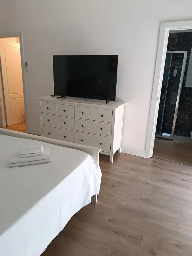 M97&Rooms 97 Macchi Milan Apartment